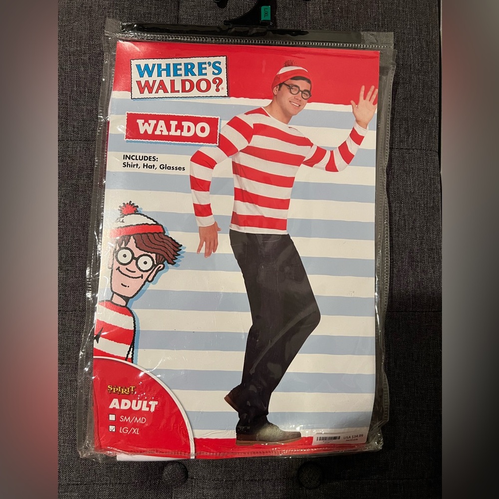 Costume Where’s Waldo Men’s LG/XL NWT
Red/White Striped Shirt w Black Glasses